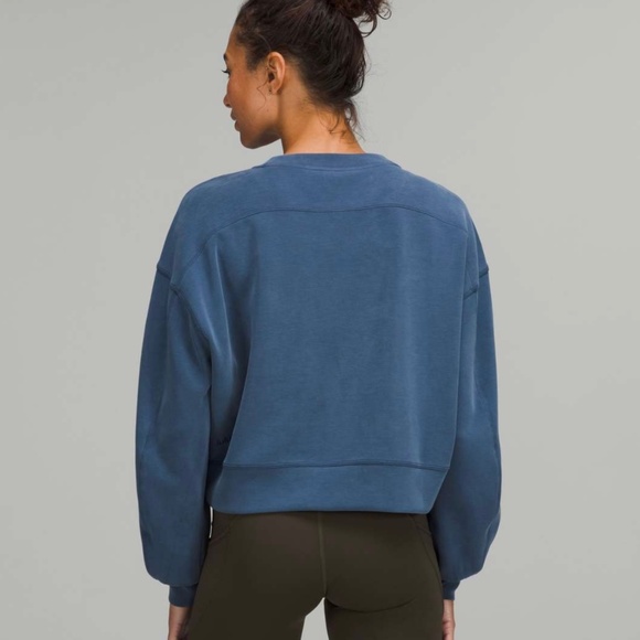 Lululemon Perfectly Oversized Cropped Crew *Softstreme in Mineral Blue - Picture 2 of 9